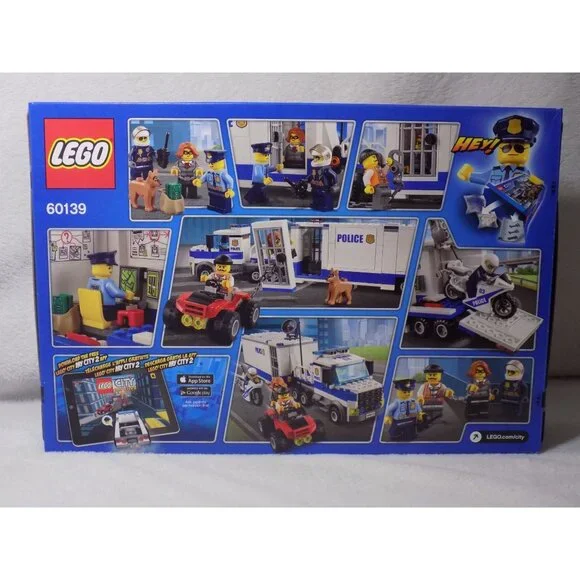 Lego City Mobile Command Center #60139 - Picture 3 of 3